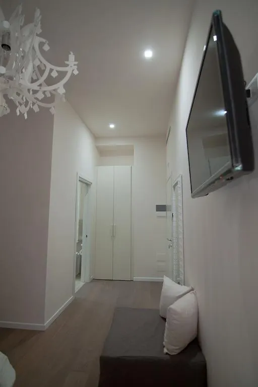 ***  Relais Love Guest House Verona Italy